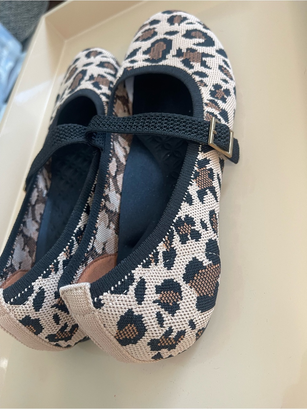 Leopard Print Mary Jane Woven Flats with Black Strap 10M - Picture 9 of 15